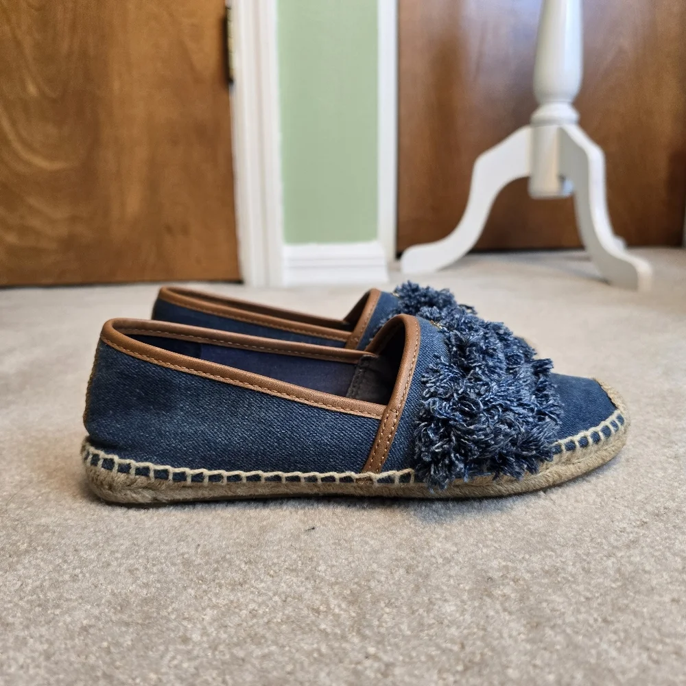 Tory Burch Navy Blue Denim Shaw Fringe Espadrille Flats Size 7.5 - Picture 3 of 12